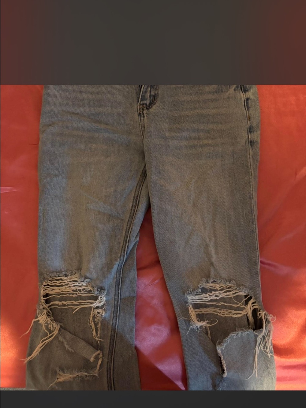 Women's Gray Distressed Ripped Jeans